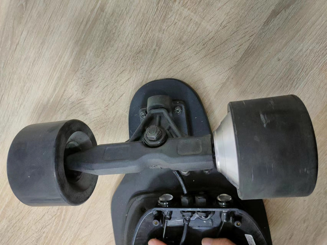 single hub motor set ( one motor + one wheel + rear truck)